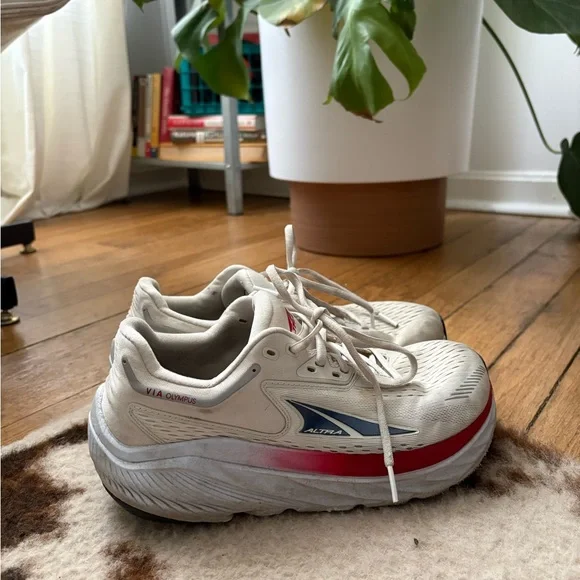 Altra Via Olympus Cream White Running Shoes with Red and Blue Accents - Picture 3 of 4